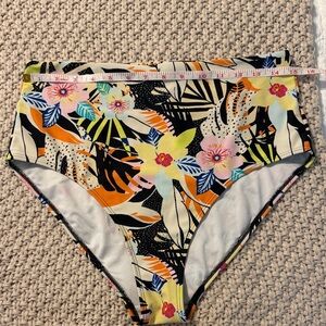 Old Navy Floral High-Waisted Bikini Bottom - Multicolor